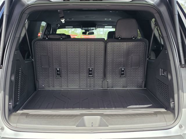 New 2026 Chevrolet Suburban LT w/ Comfort Package RWD image 11