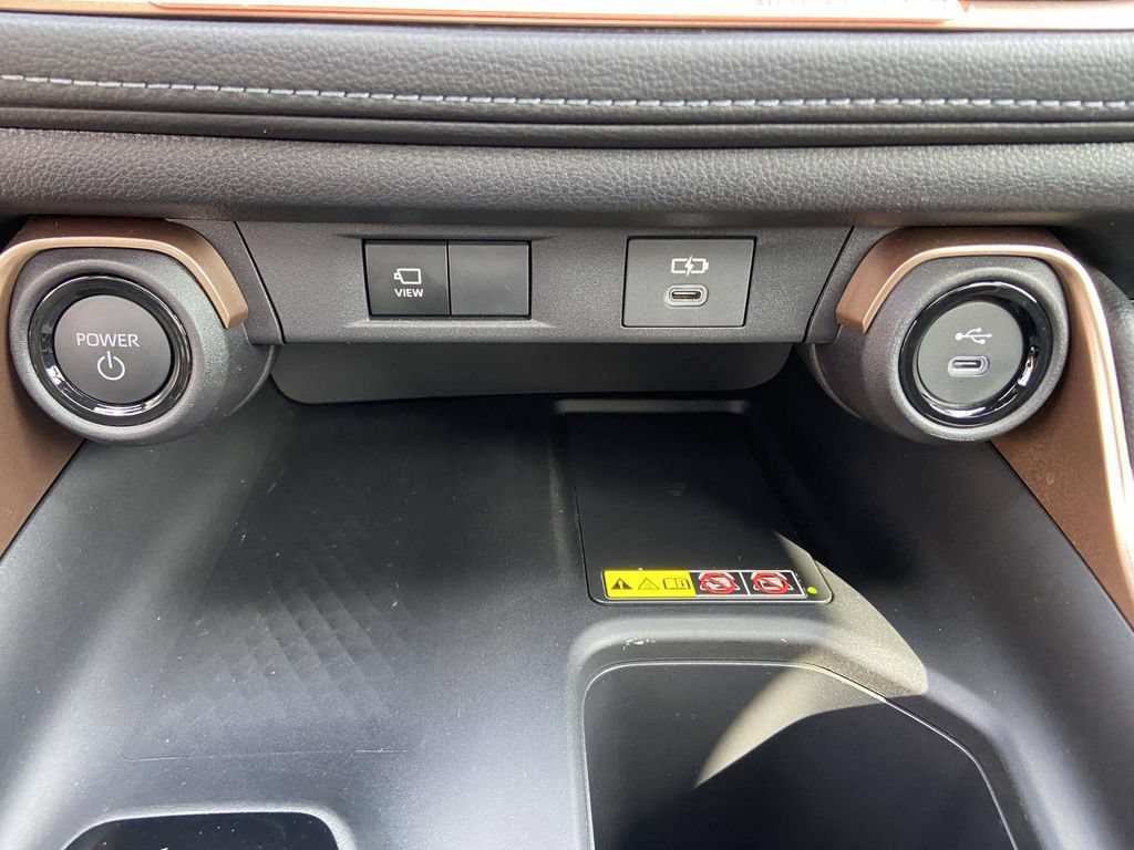 Used 2026 Toyota Grand Highlander AWD Hybrid image 27