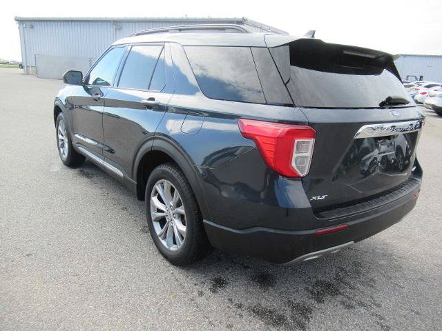 Certified 2023 Ford Explorer XLT w/ Equipment Group 202A AWD/4WD image 7