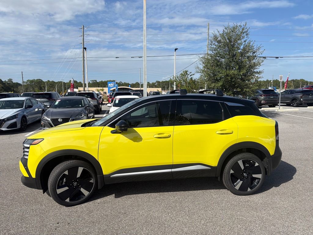 New 2026 Nissan Kicks SR w/ SR Premium Package image 5