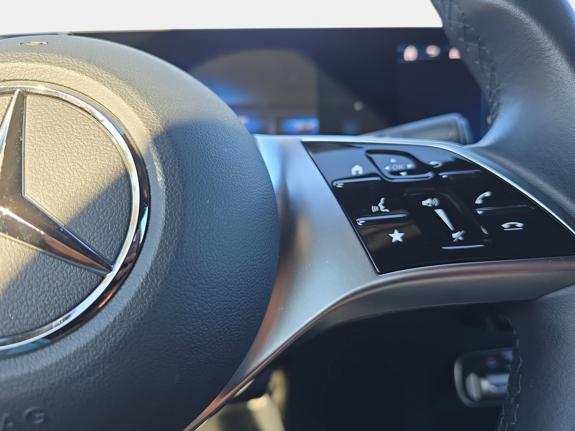 Certified 2025 Mercedes-Benz GLA 250 GLA 250 image 18