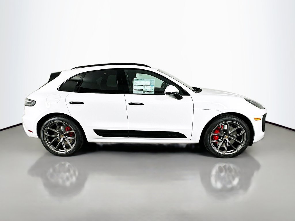 New 2026 Porsche Macan GTS AWD/4WD image 8