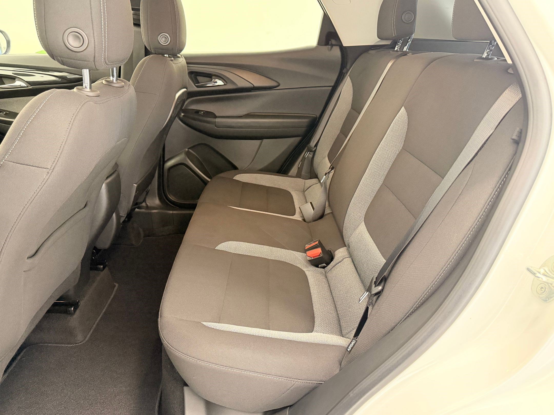 Used 2024 Chevrolet TrailBlazer LS w/ LS Convenience Package image 15