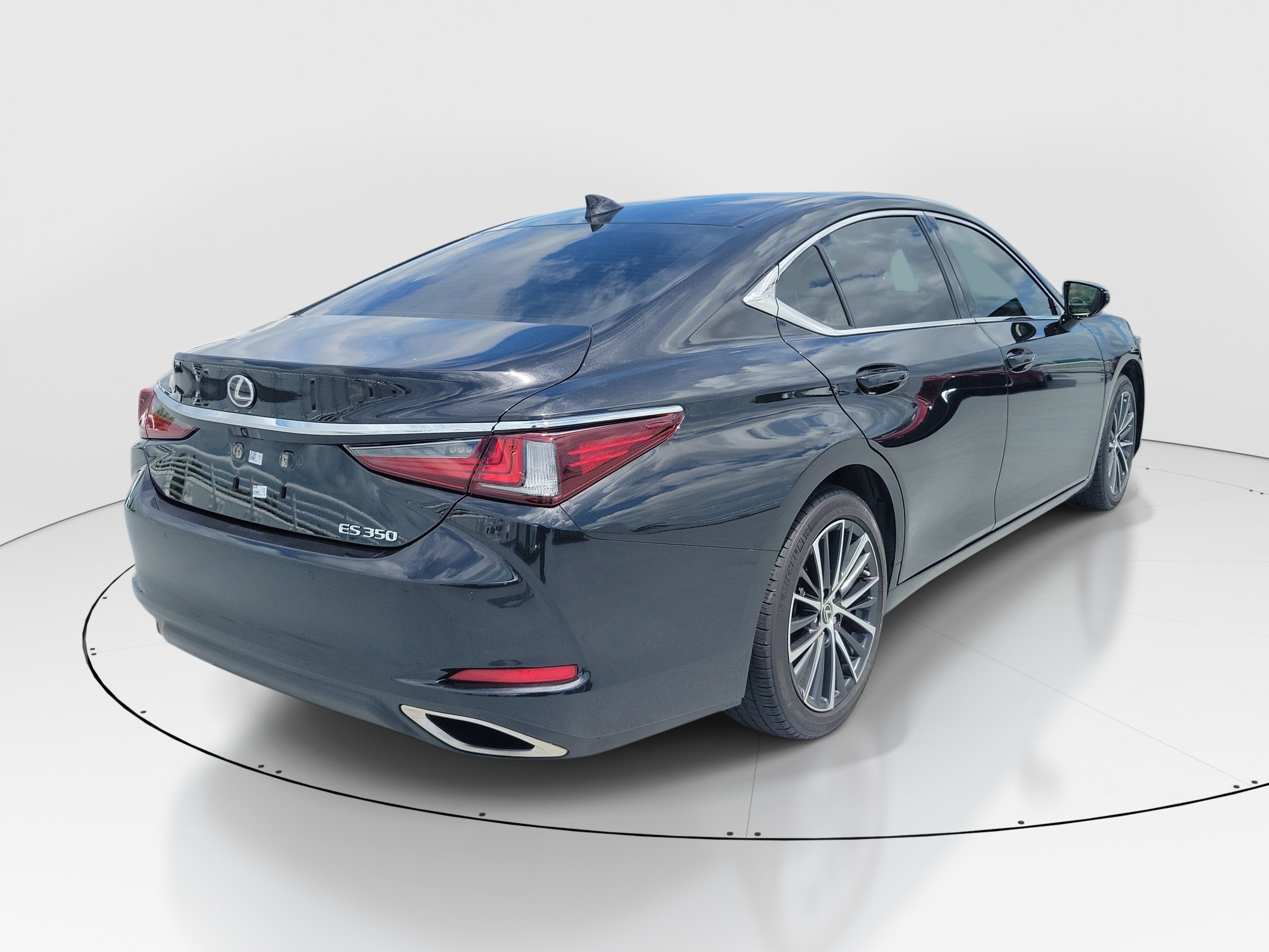 Certified 2024 Lexus ES 350 w/ Premium Package FWD image 6