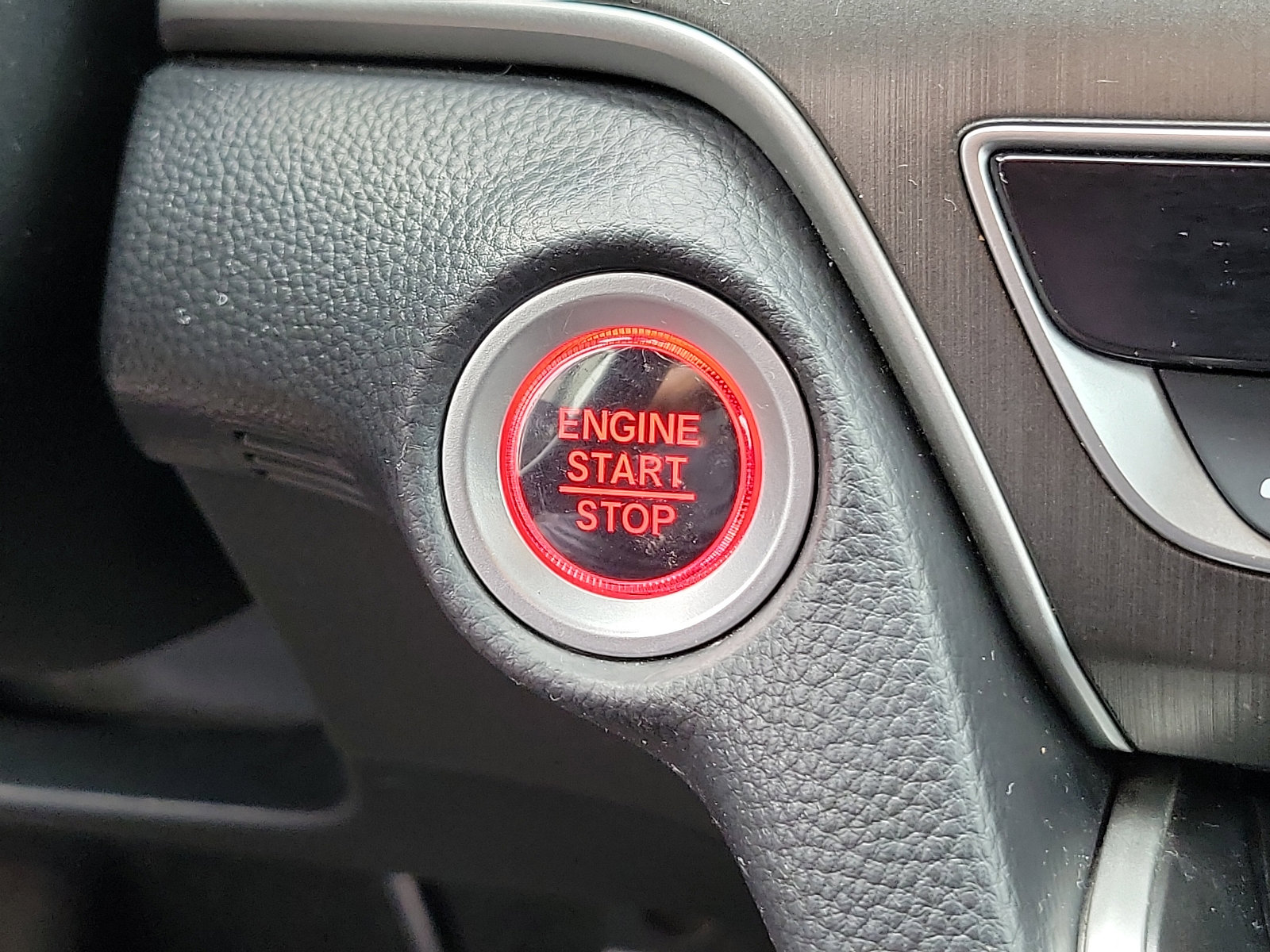 Used 2020 Honda Accord LX image 23