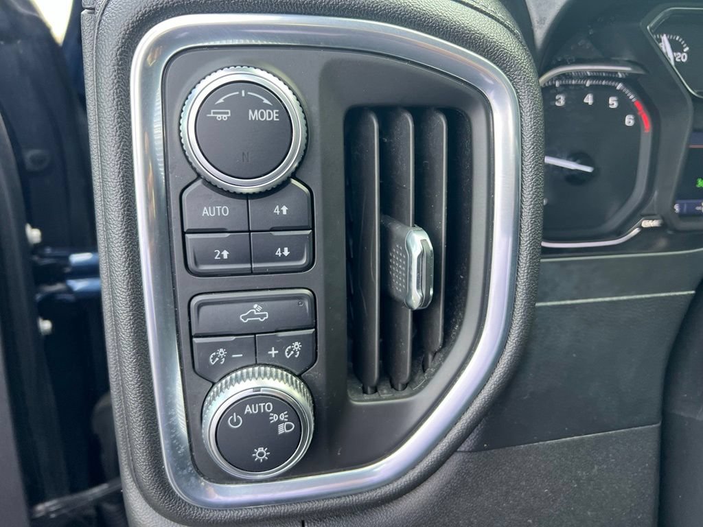 Used 2020 GMC Sierra 1500 SLE w/ X31 Off-Road Package AWD/4WD image 21