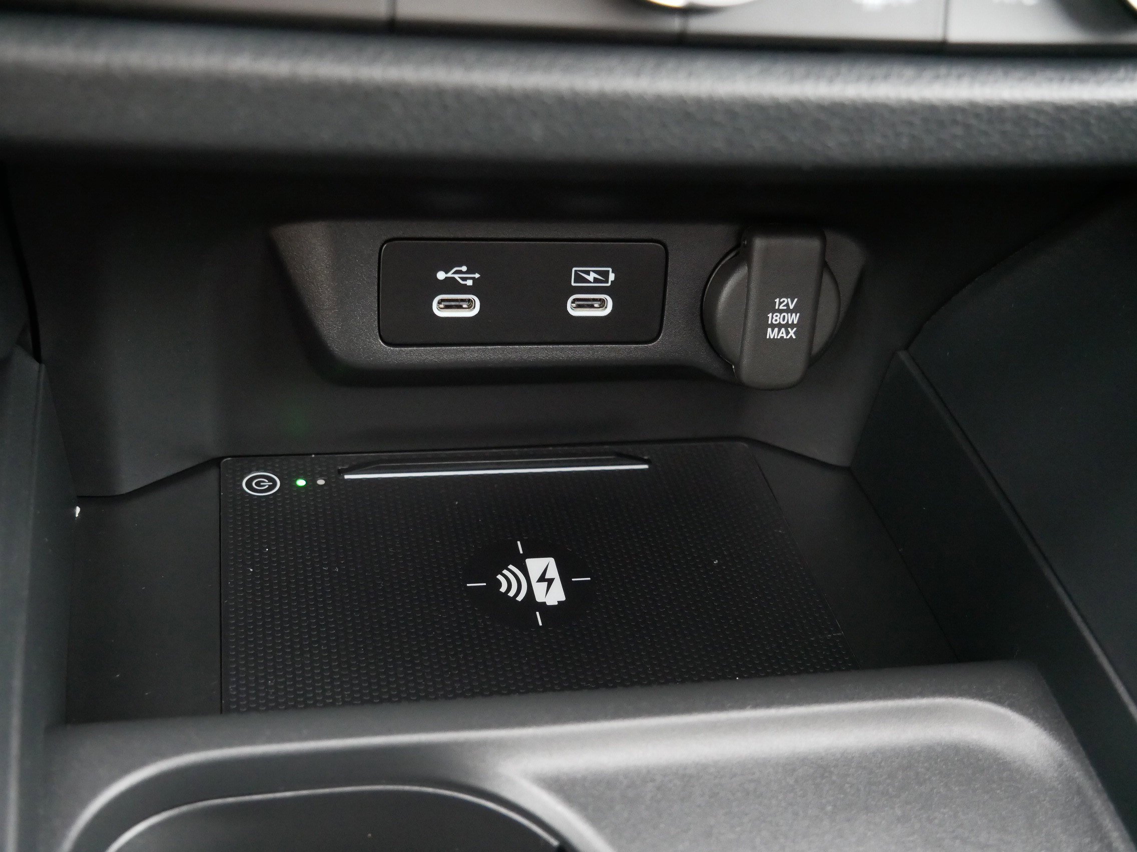 Certified 2025 Acura ADX A-Spec image 32