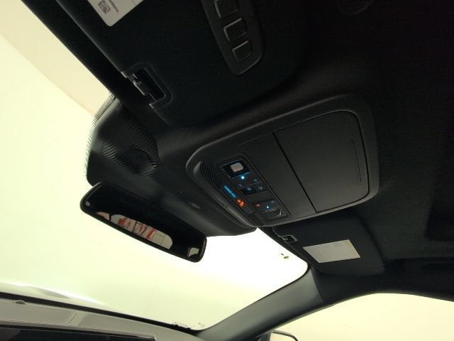 New 2026 Ford Explorer ST-Line w/ ST-Line Street Pack AWD/4WD image 20
