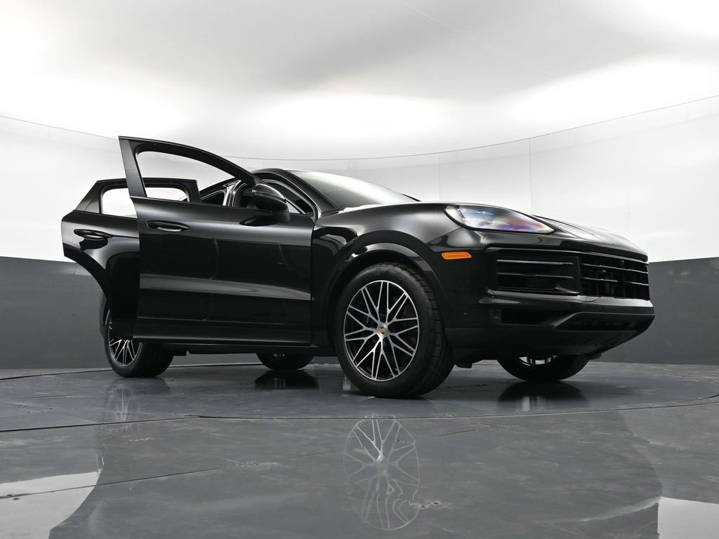 New 2026 Porsche Cayenne Coupe image 38