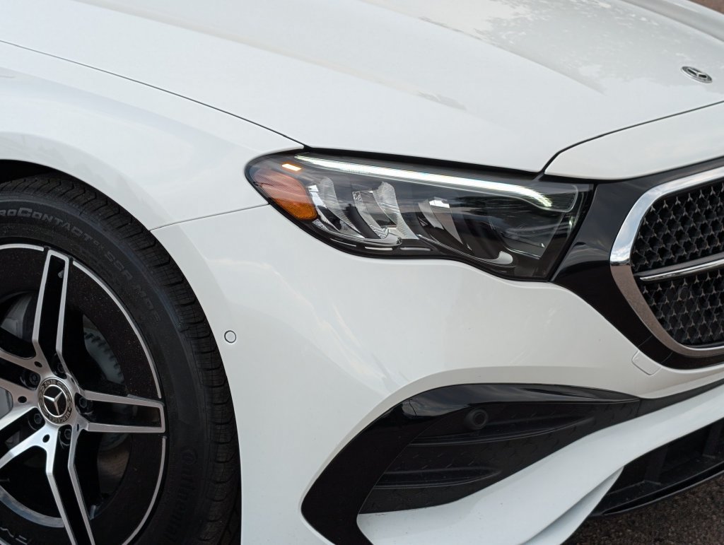 New 2026 Mercedes-Benz E 350 4MATIC Sedan image 8