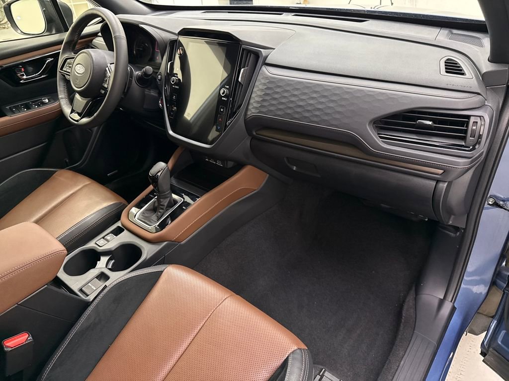 Used 2025 Subaru Forester Touring w/ Popular Package - Touring image 24