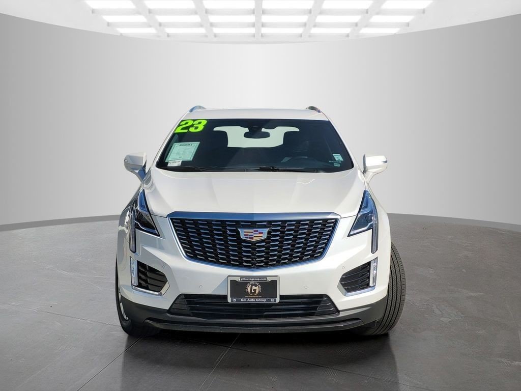 Certified 2023 Cadillac XT5 Luxury FWD image 2