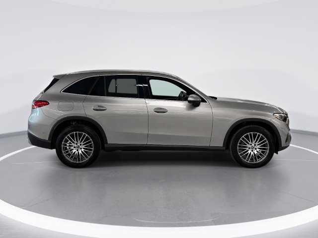 Certified 2024 Mercedes-Benz GLC 300 4MATIC image 4