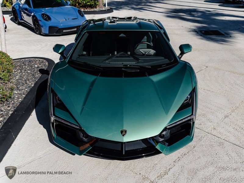 Used 2026 Lamborghini Revuelto AWD/4WD image 4