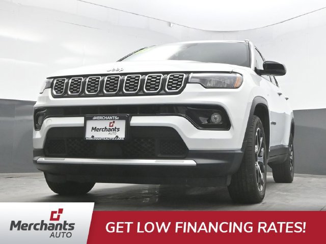 Used 2025 Jeep Compass Limited AWD/4WD image 33