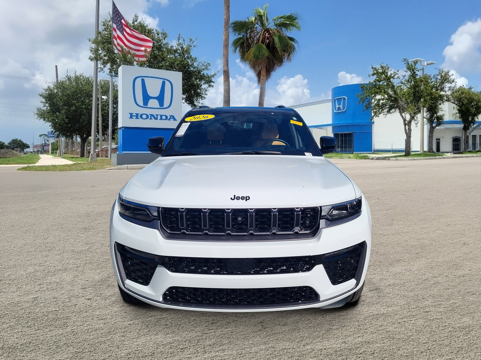 Used 2026 Jeep Grand Cherokee L Summit AWD/4WD image 2