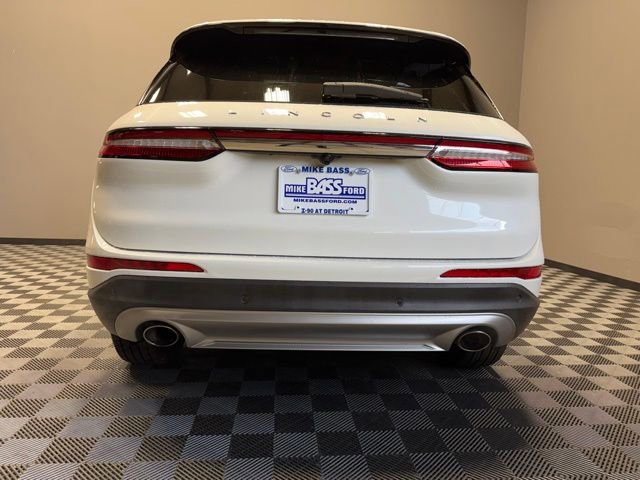 Used 2022 Lincoln Corsair Reserve w/ Equipment Group 201A AWD/4WD image 9