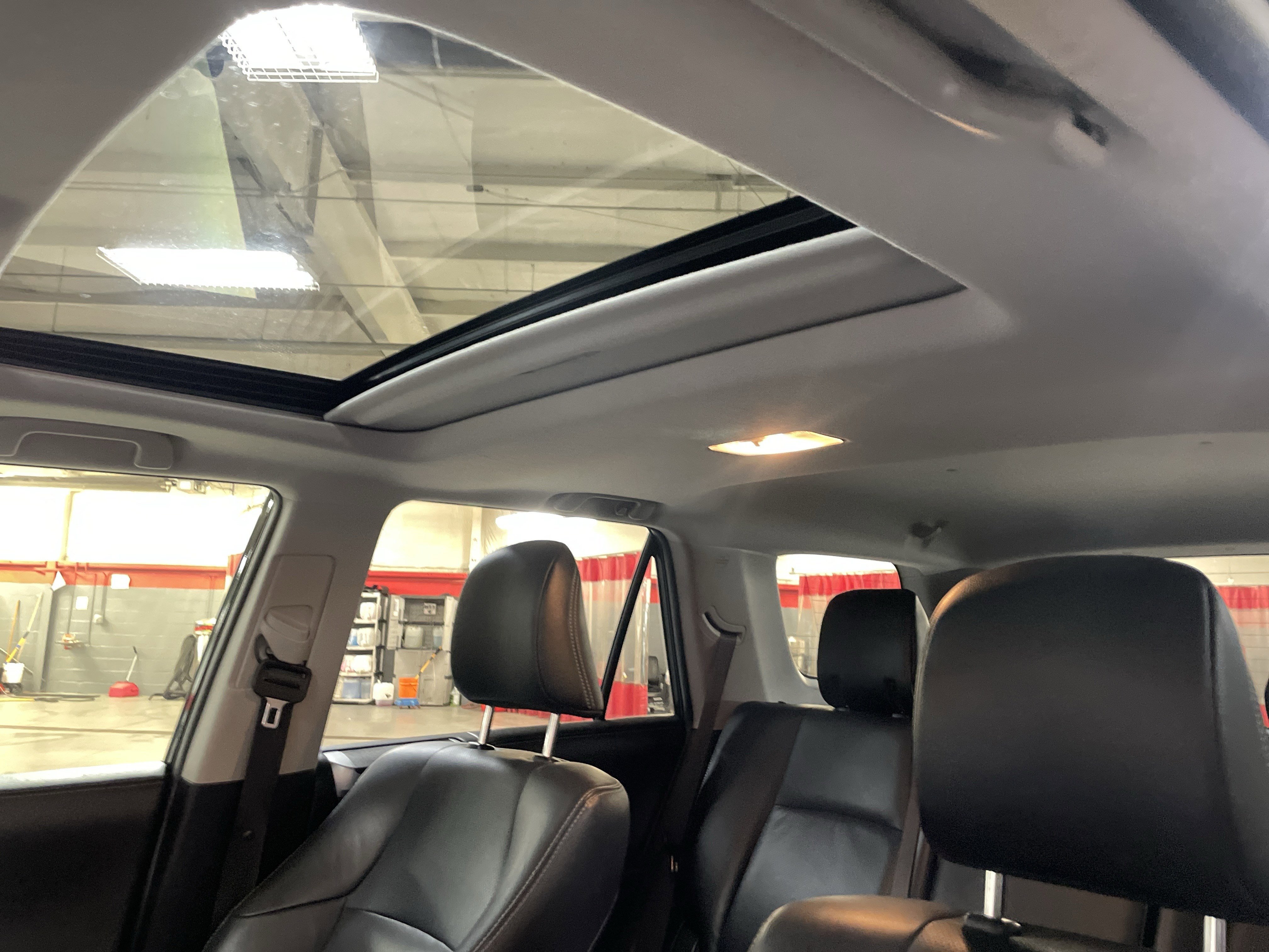 Used 2015 Toyota 4Runner Limited image 28