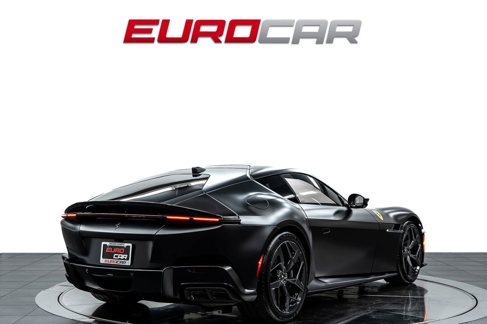 Used 2025 Ferrari 12Cilindri RWD image 5