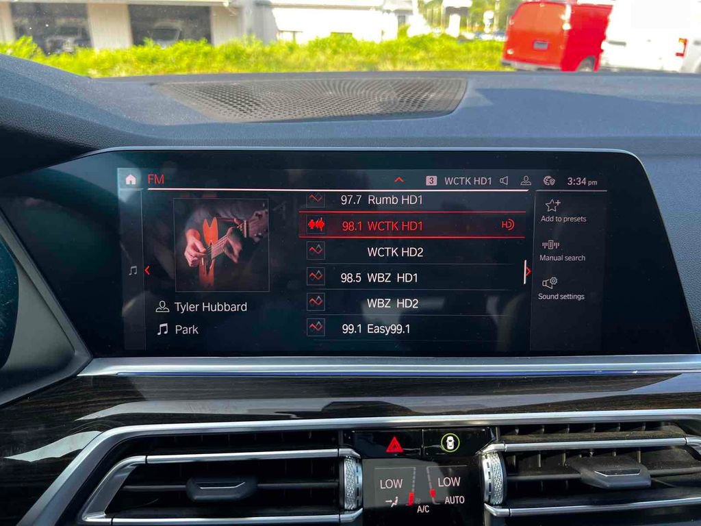 Used 2019 BMW X5 xDrive40i w/ Convenience Package image 29