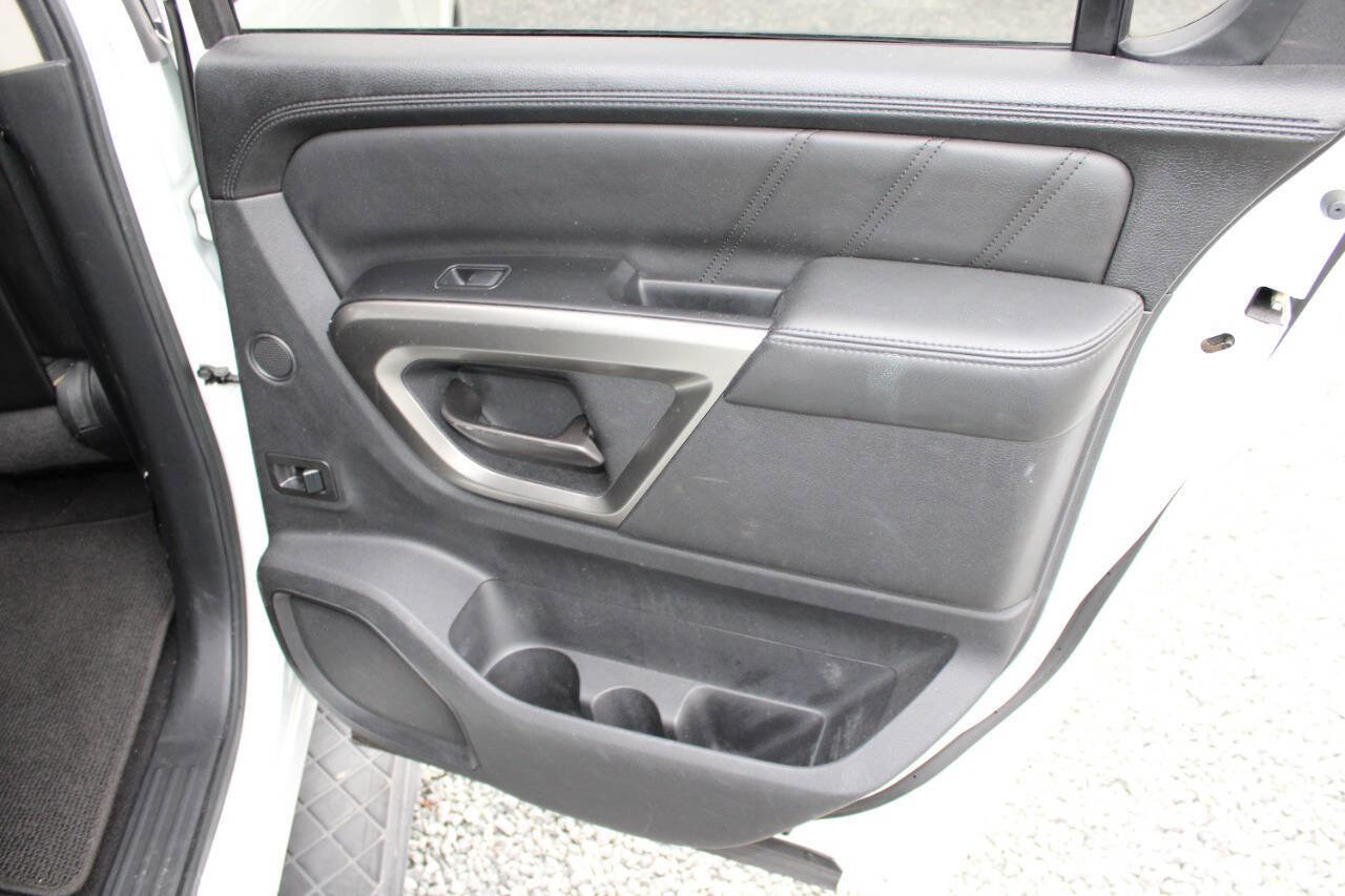 Used 2015 Nissan Armada Platinum w/ 2nd Row Captain Seat Package image 27