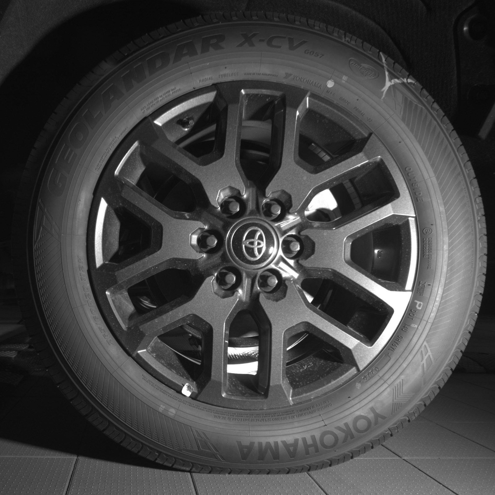 New 2026 Toyota Sequoia Platinum AWD/4WD image 13