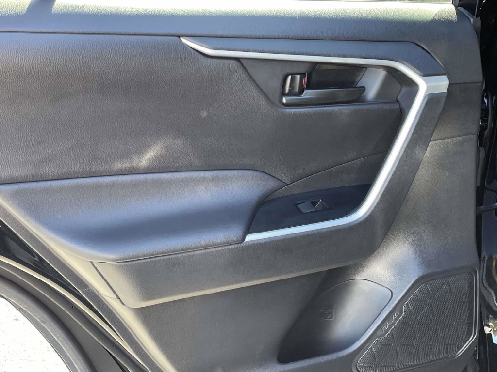 Used 2025 Toyota RAV4 LE FWD image 19
