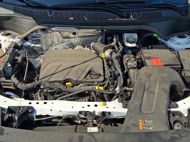 Certified 2025 Chevrolet Trax LS w/ LS Convenience Package FWD image 28