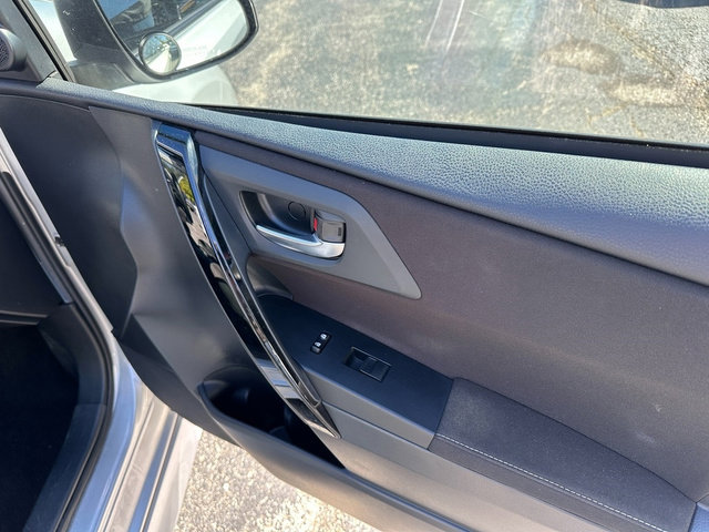 Used 2017 Toyota Corolla iM image 24