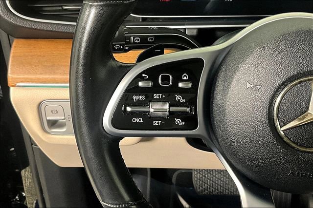 Used 2021 Mercedes-Benz GLE 350 w/ Premium Package image 17