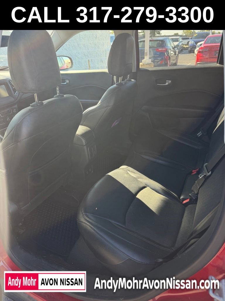 Used 2019 Jeep Compass Latitude w/ Cold Weather Group AWD/4WD image 10