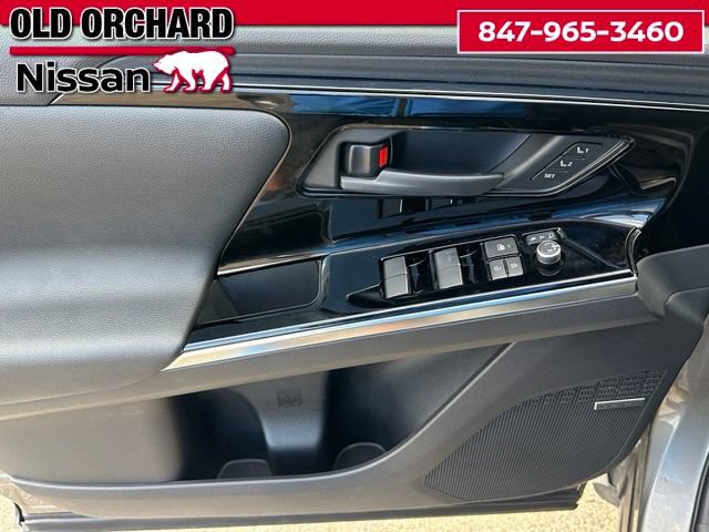 Used 2023 Subaru Solterra AWD image 8