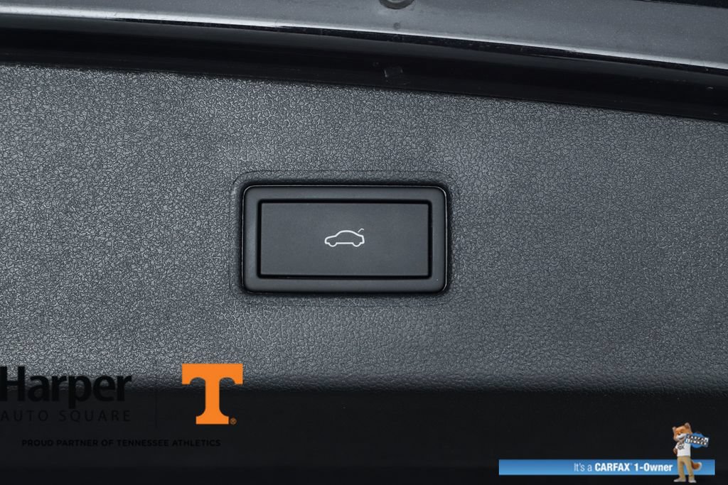 Used 2024 Volkswagen Tiguan SE R-Line FWD image 29