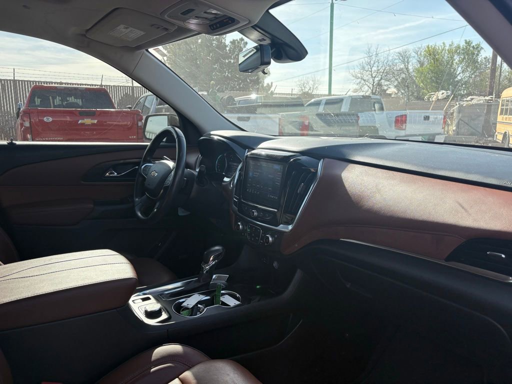 Used 2021 Chevrolet Traverse High Country image 9