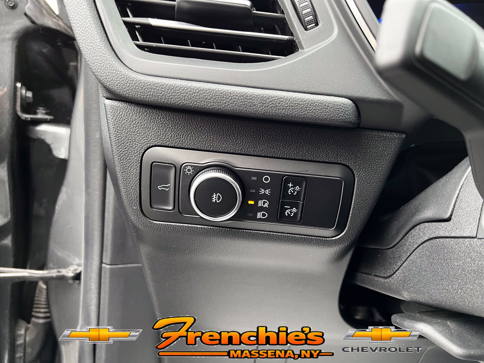 Used 2025 Ford Escape Platinum AWD/4WD image 12