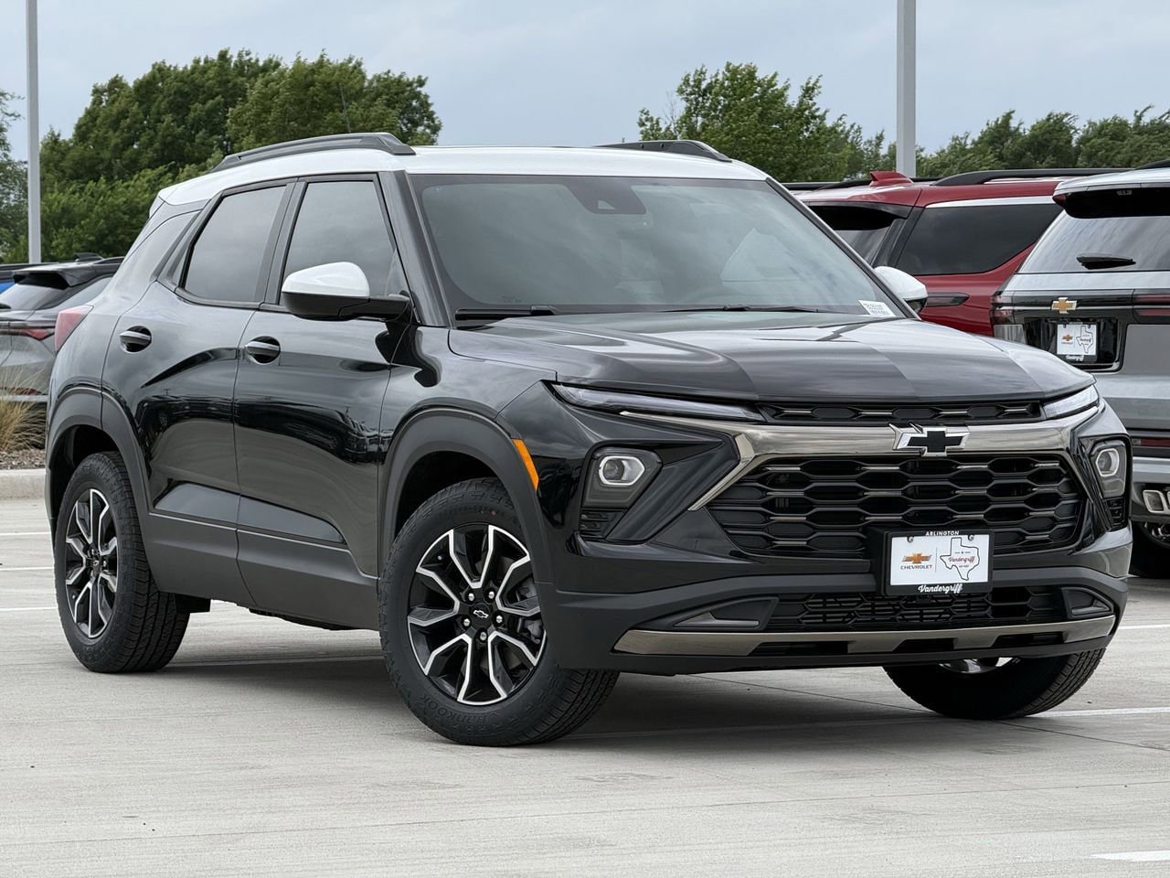 New 2026 Chevrolet TrailBlazer ACTIV image 2