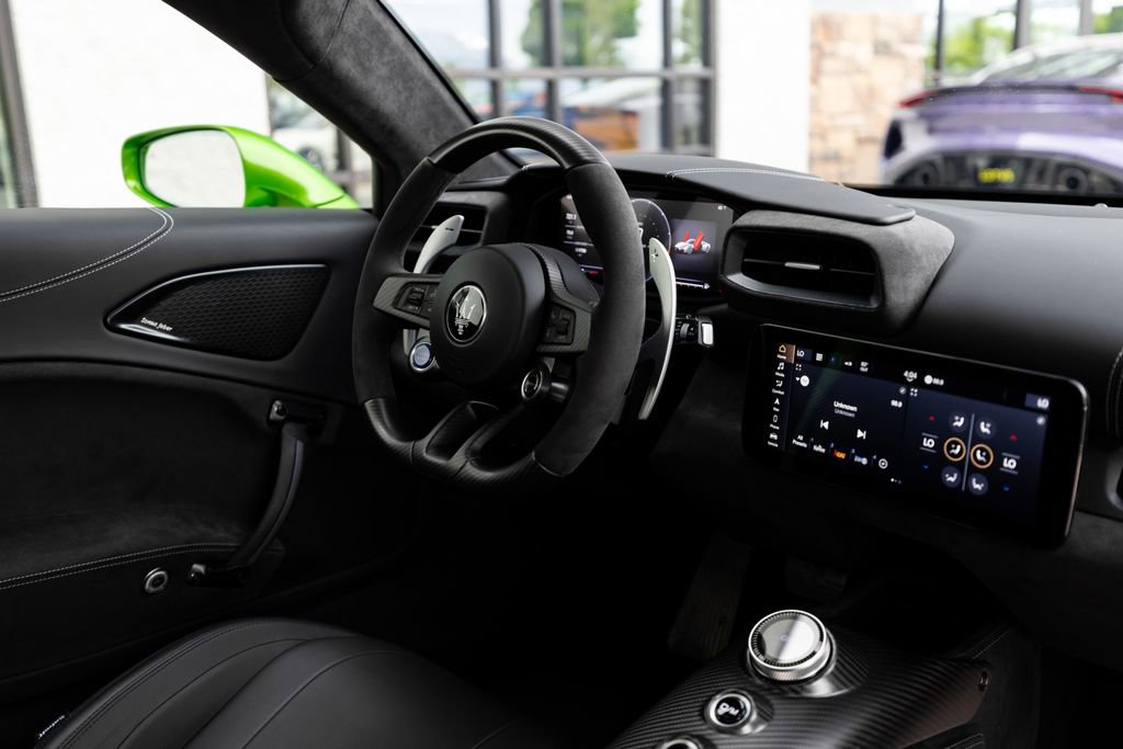 Used 2023 Maserati MC20 Spyder RWD image 27