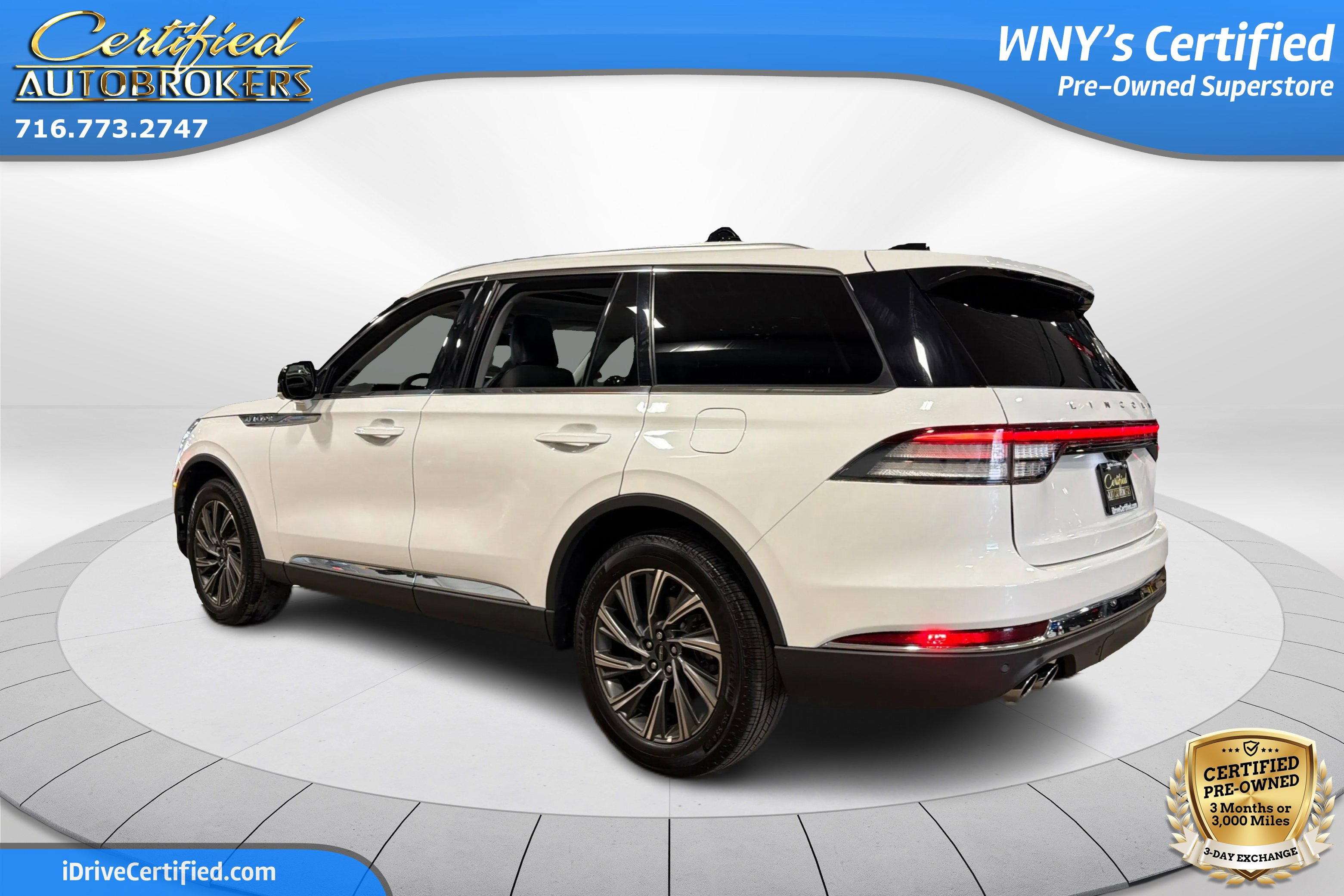 Used 2025 Lincoln Aviator AWD image 8