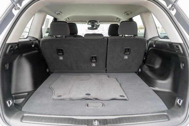 Used 2023 Jeep Grand Cherokee Laredo AWD/4WD image 11