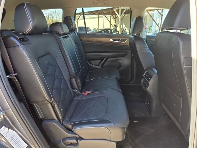 Used 2024 Volkswagen Atlas SE image 26