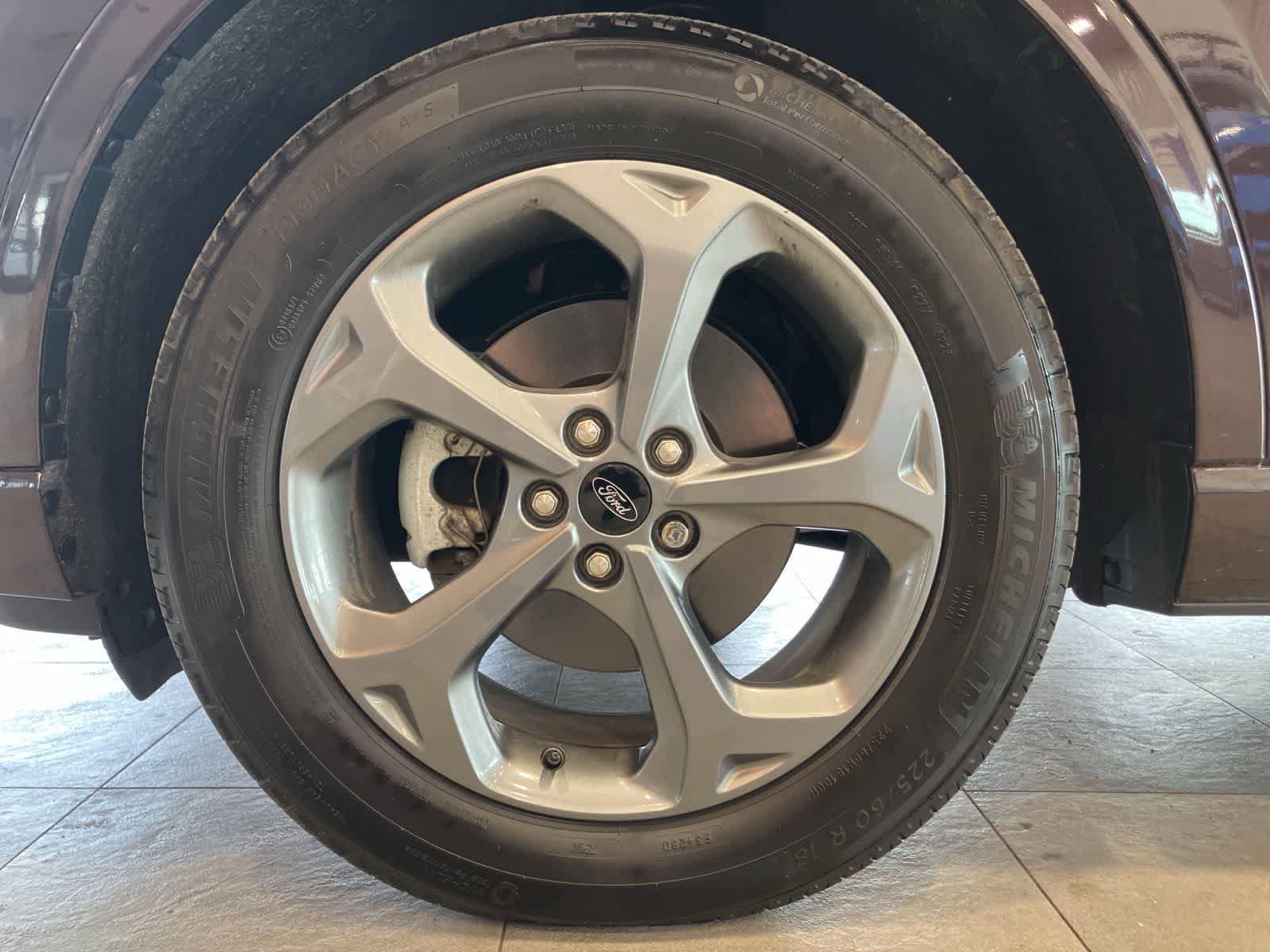 Used 2023 Ford Escape ST-Line Select AWD/4WD image 9