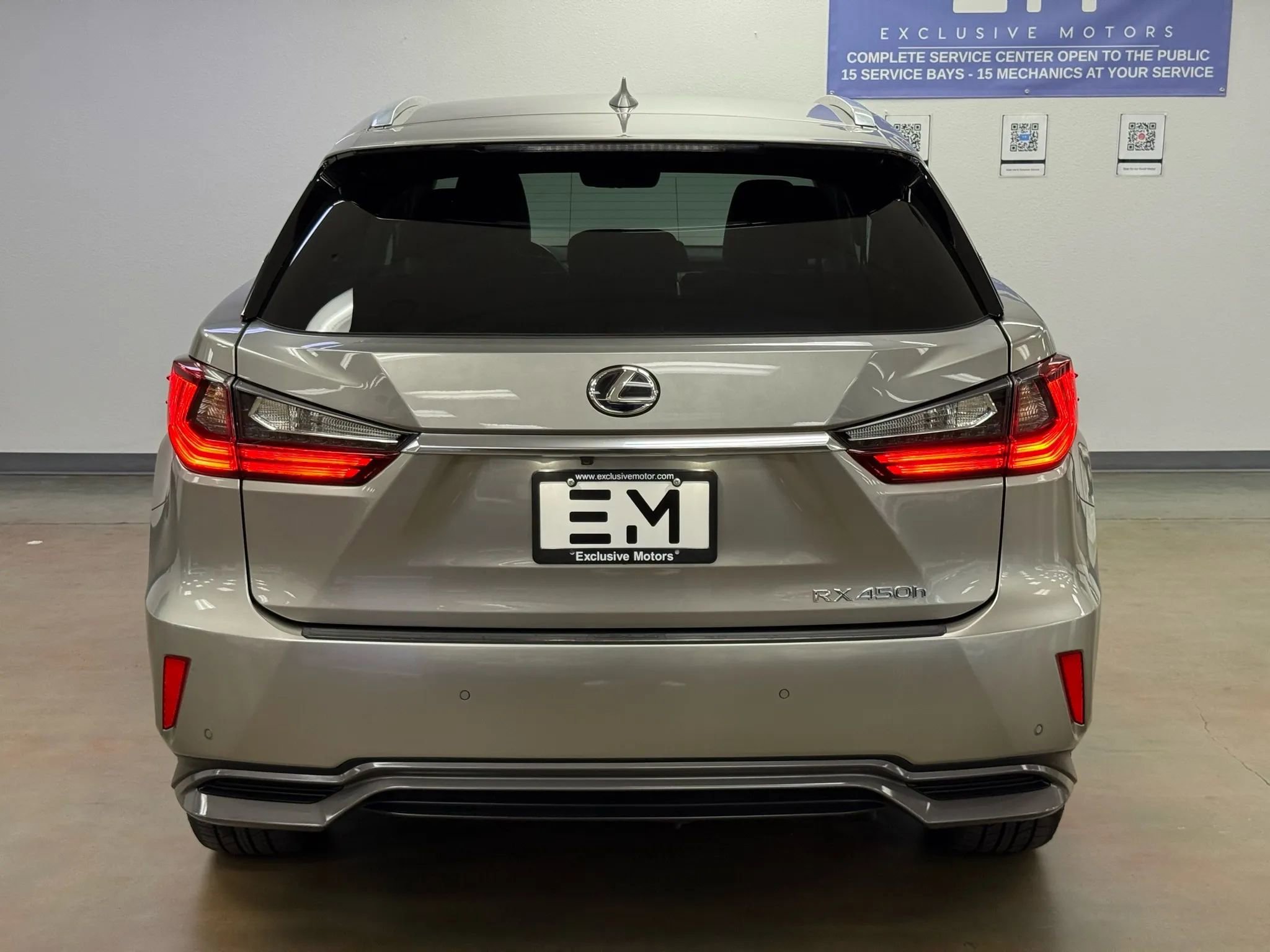 Used 2018 Lexus RX 450h AWD w/ Premium Package image 6