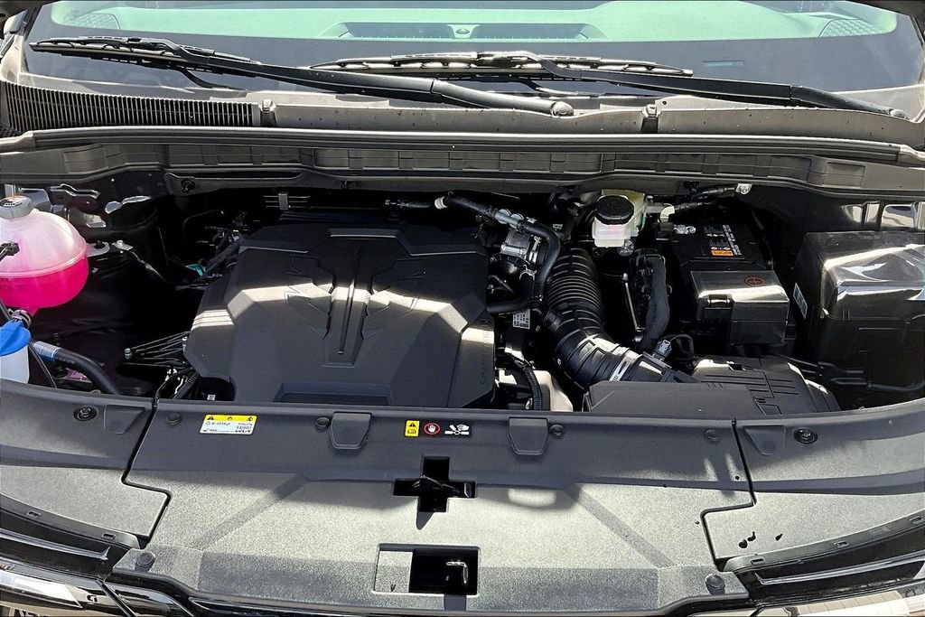 New 2026 Kia Carnival EX FWD image 11