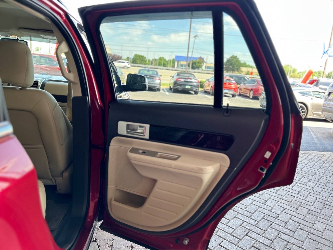 Used 2010 Lincoln MKX 2WD image 47