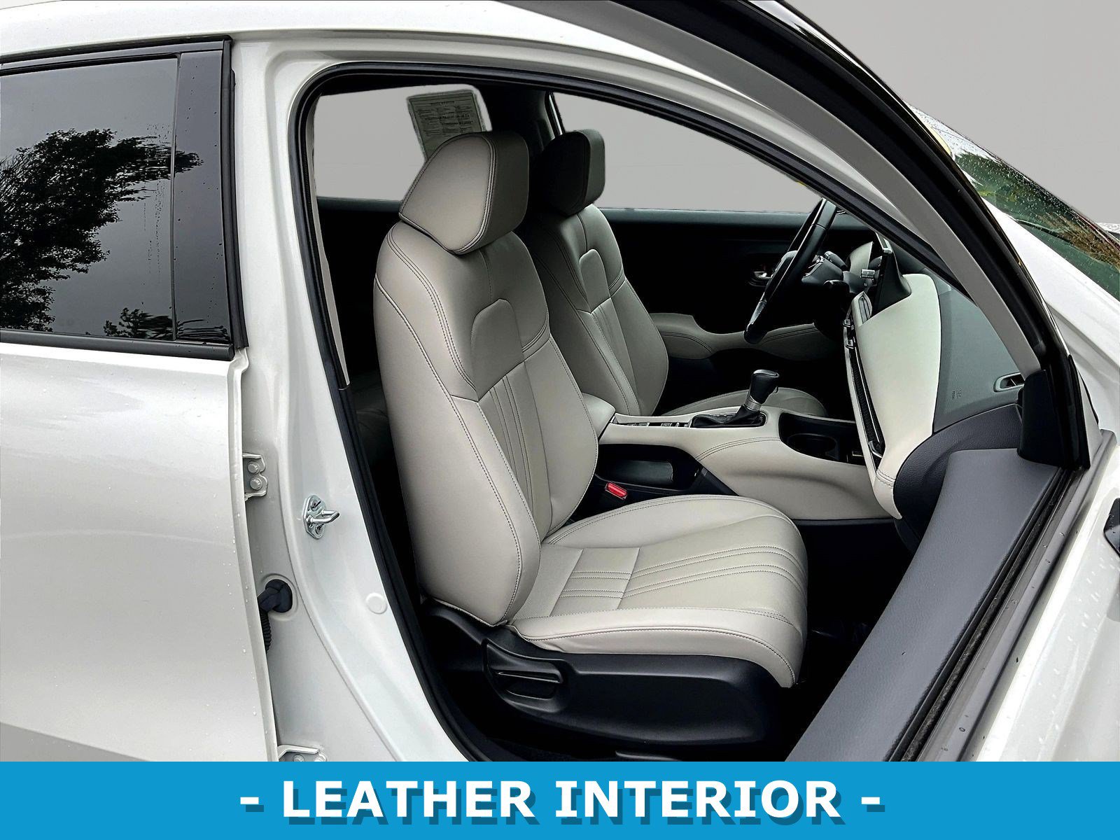 Certified 2025 Honda HR-V EX-L image 29