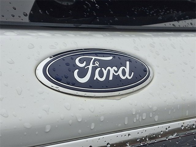 Used 2023 Ford Explorer XLT w/ Equipment Group 202A image 28