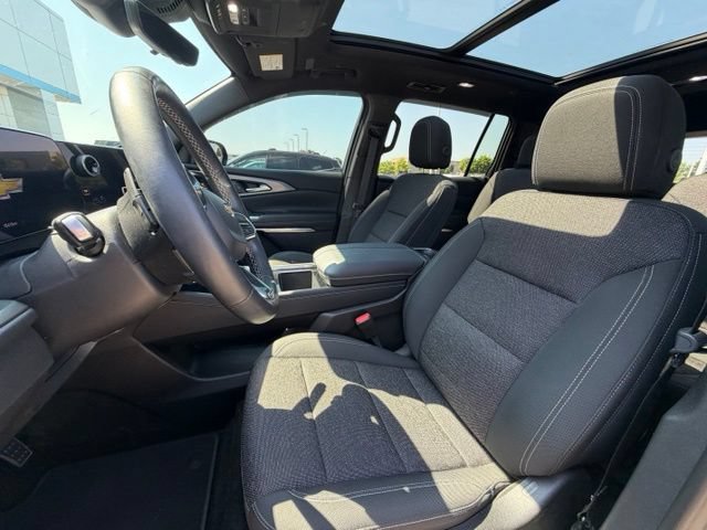 Used 2026 Chevrolet Traverse LT w/ Sun and Wheel Package AWD/4WD image 10