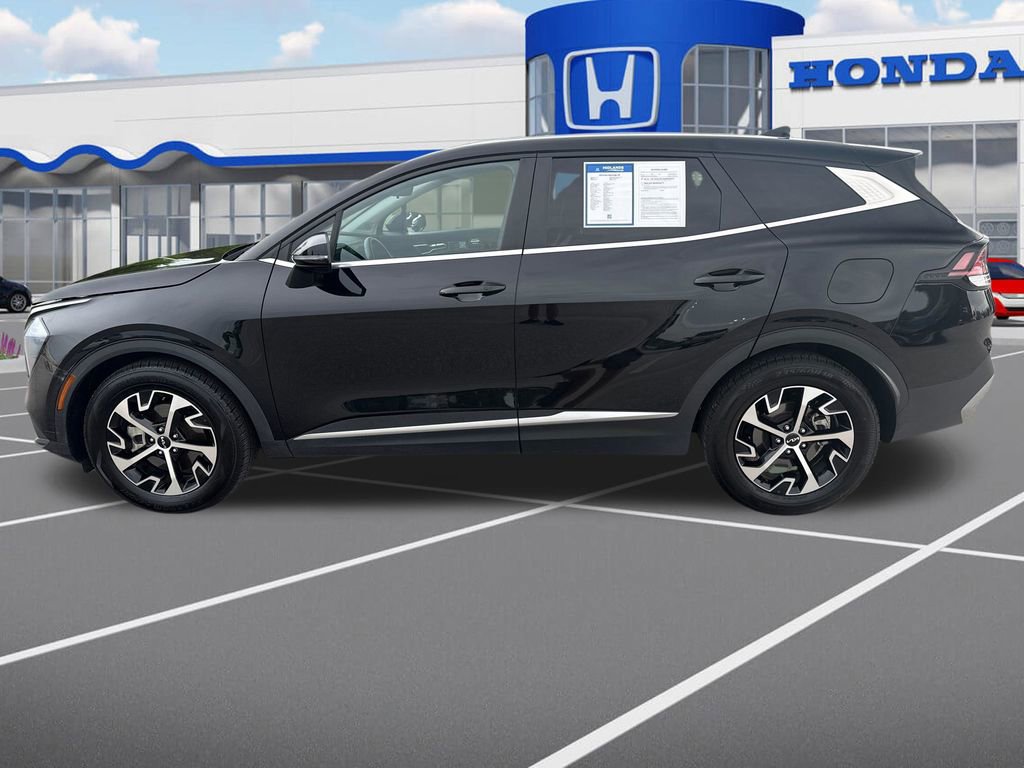 Used 2023 Kia Sportage EX FWD image 5