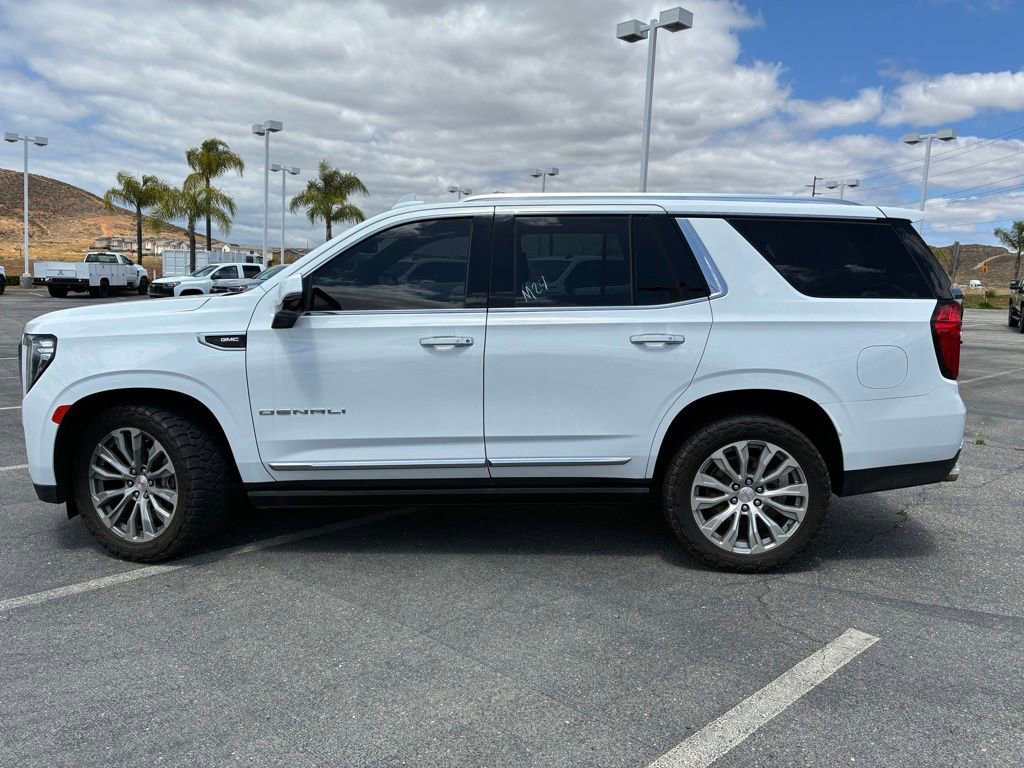 Used 2022 GMC Yukon Denali RWD image 9
