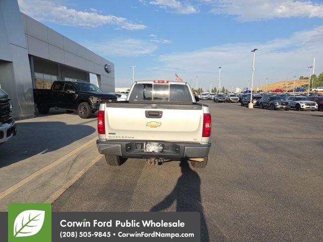 Used 2011 Chevrolet Silverado 1500 LT w/ All-Star Edition AWD/4WD image 10